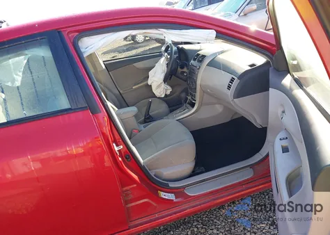 2011 Toyota Corolla Le z USA, uszkodzony, nr VIN 2T1BU4EE5BC568441